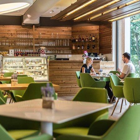 BODiZ SPA Cafe
